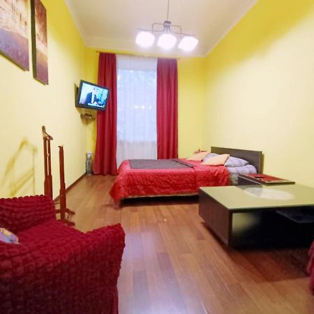 Apartment Anna Lviv Exterior foto