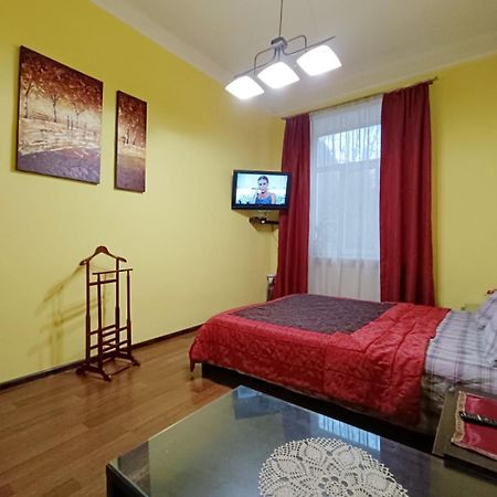 Apartment Anna Lviv Exterior foto