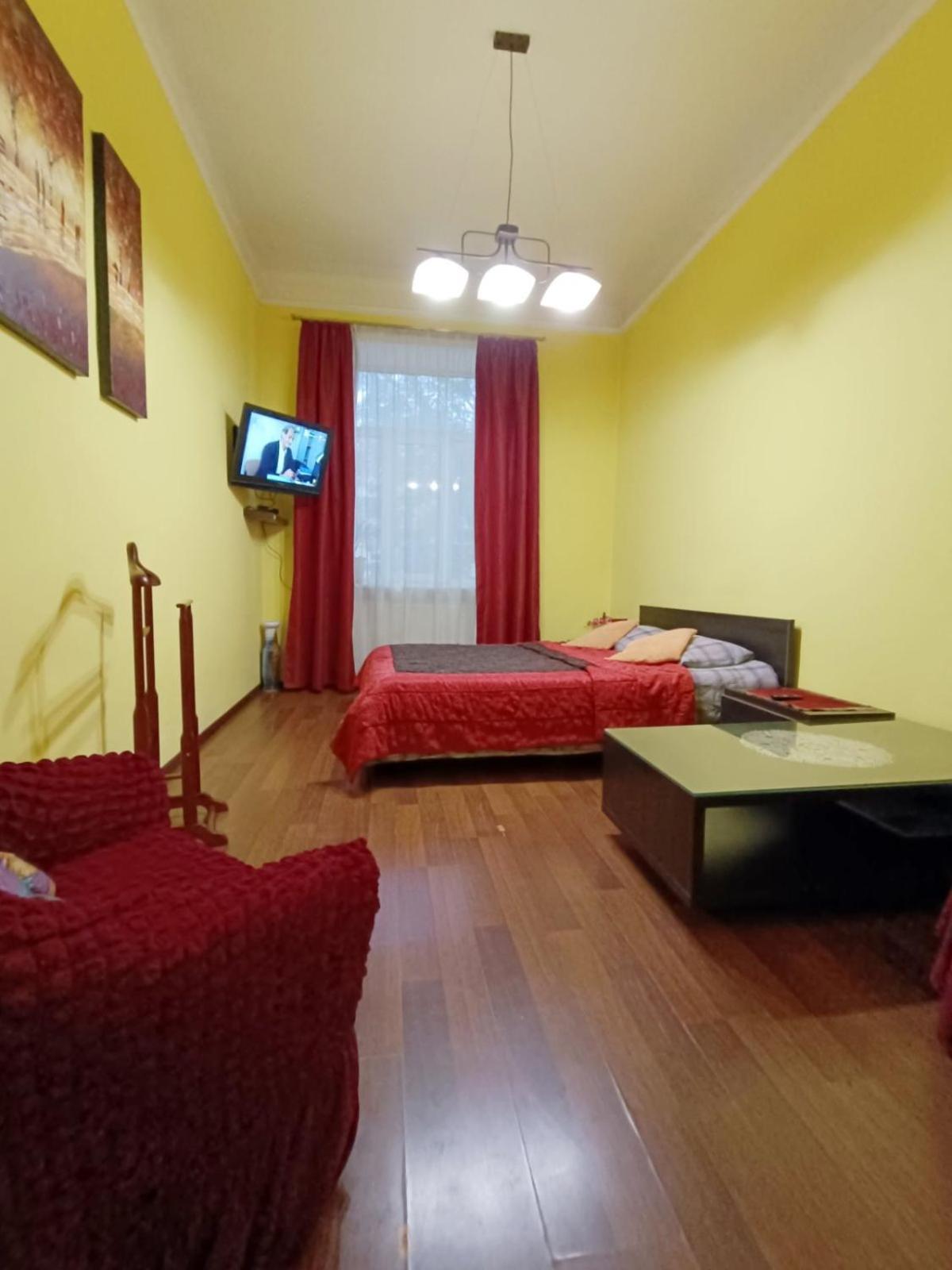 Apartment Anna Lviv Exterior foto